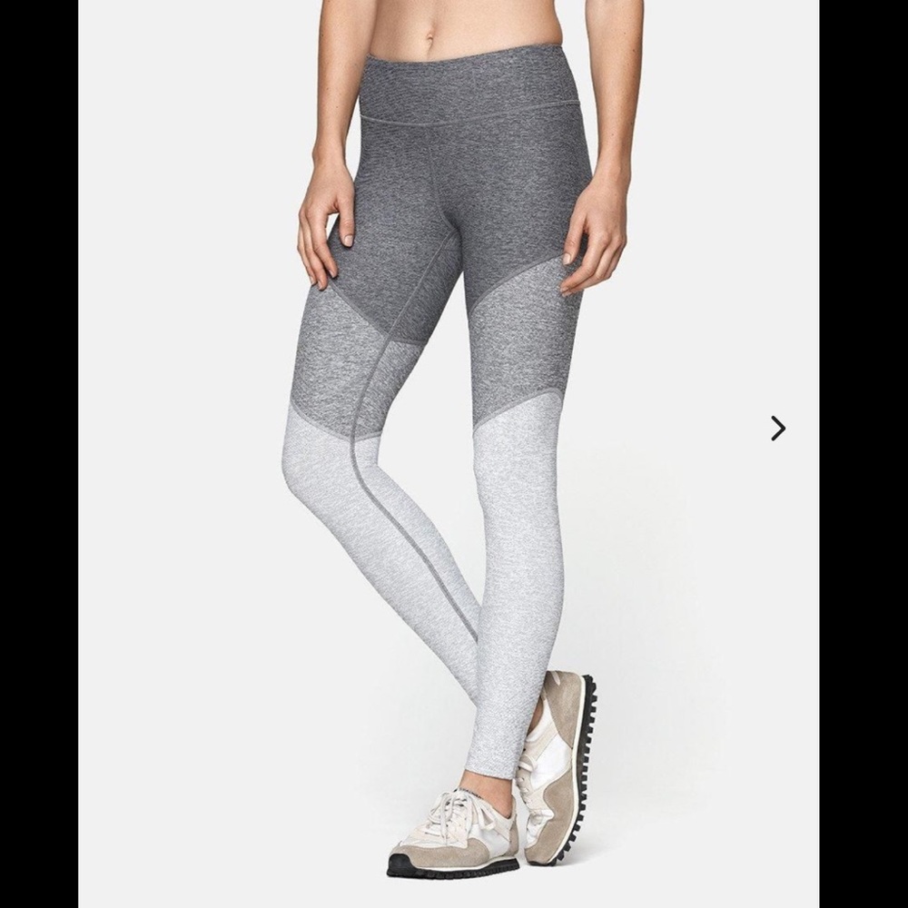 OUTDOOR VOICES spring leggings - Small